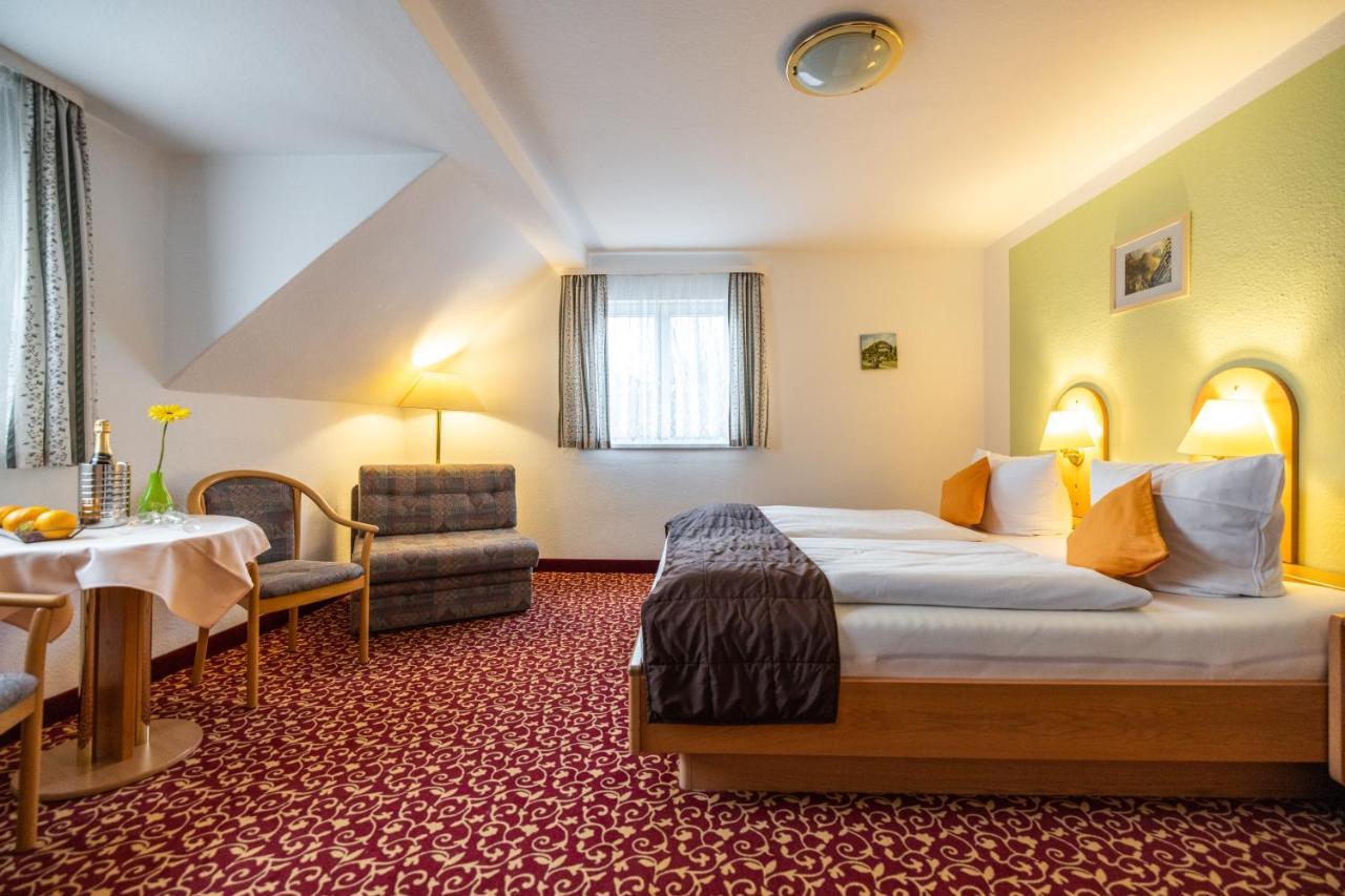 Pension & Cafe Abendroete Курорт-Ойбін Екстер'єр фото
